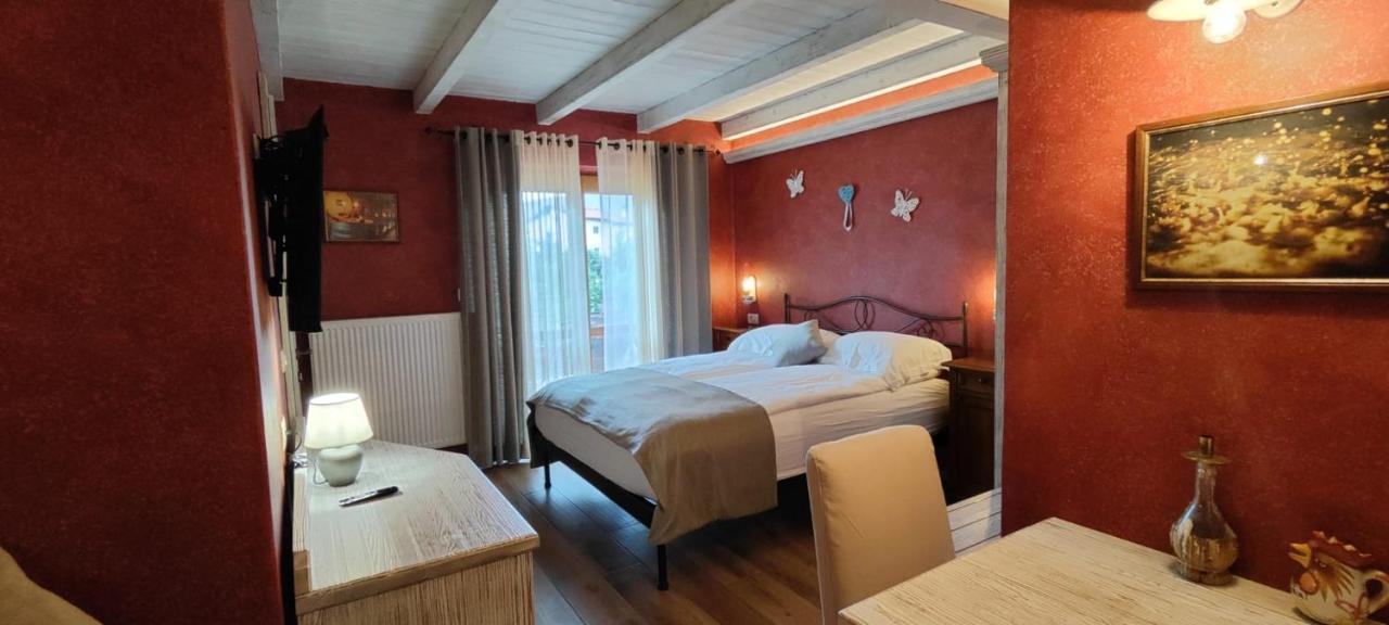 Cebron Family Estate Hotell Branik Exteriör bild